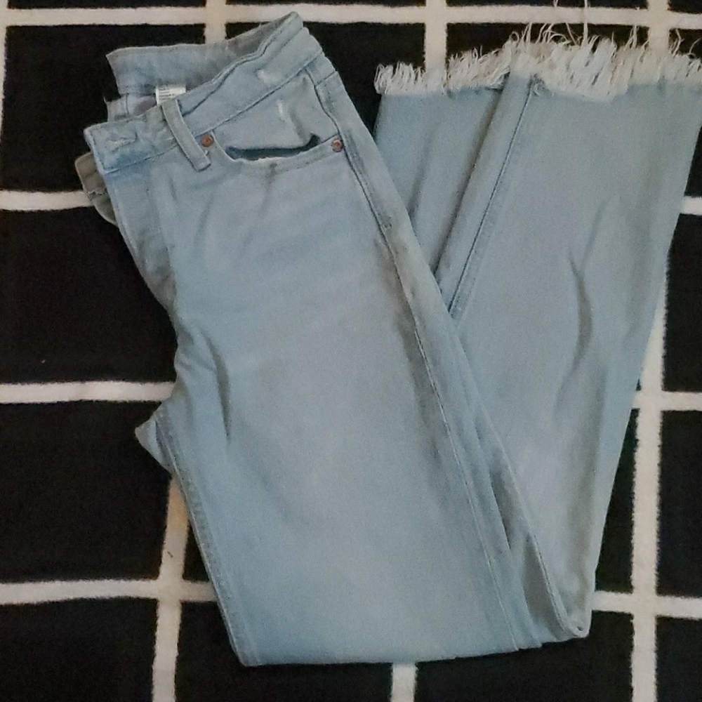 Light wash jeans